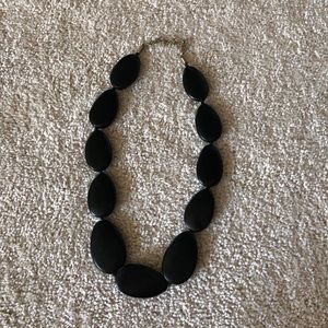 Black oval necklace